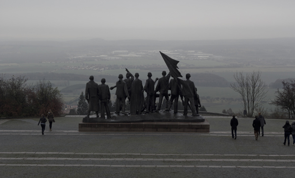Das umstrittene Buchenwald-Mahnmal von Fritz Cremer